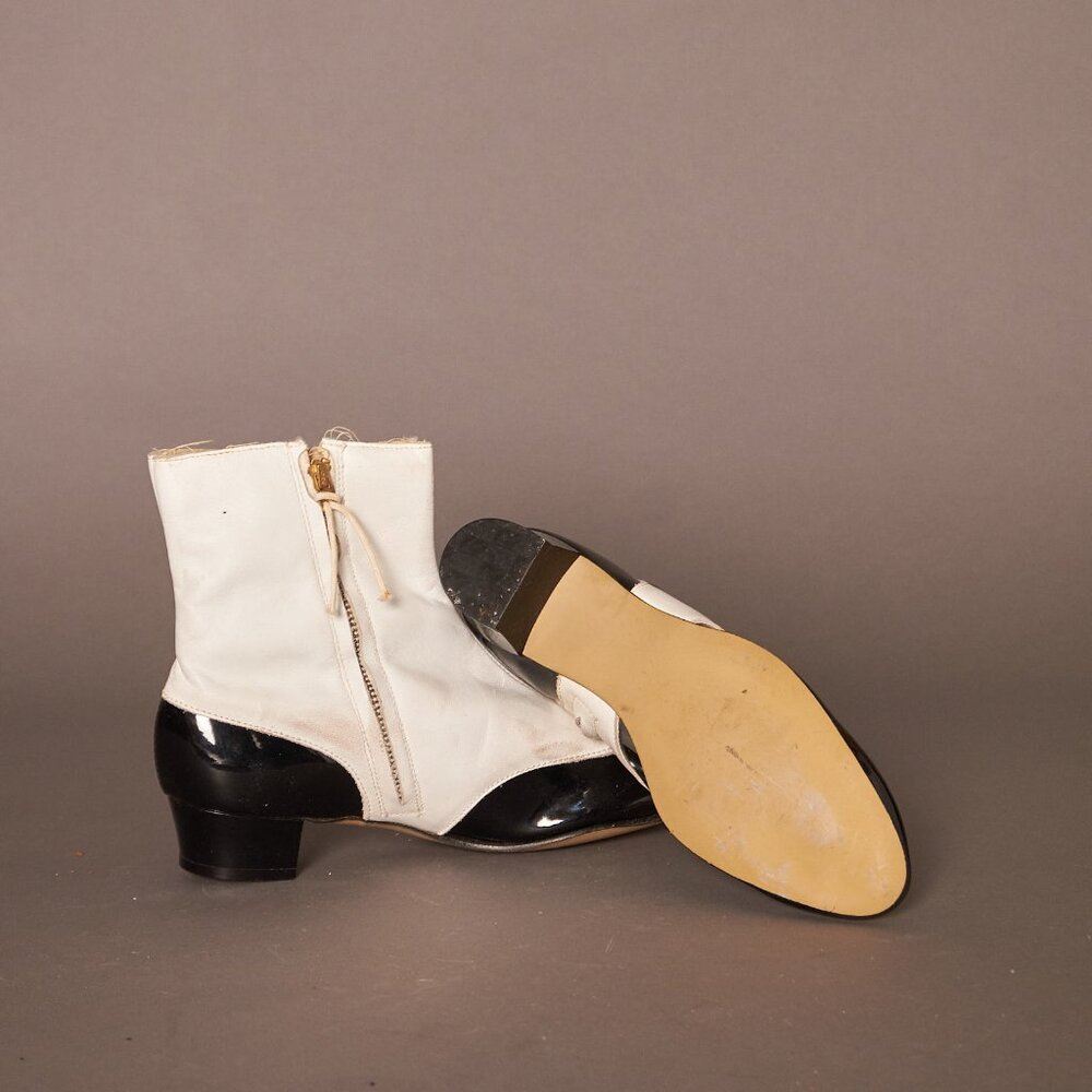 1960s Black and White Ankle Go Go Boots